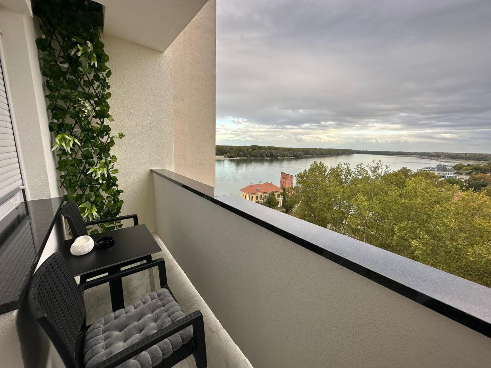 Hotel APARTMANI JERKOVIĆ - DUNAV 1 - Premium - Image 1