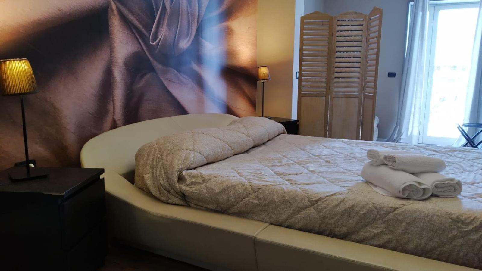 CconfortHotels Appartamento Cavour en Bari — hotel room