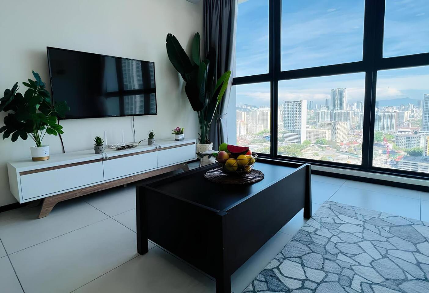 Urban Suites l 7pax 3R2B A l Cityview l Georgetown photo 8