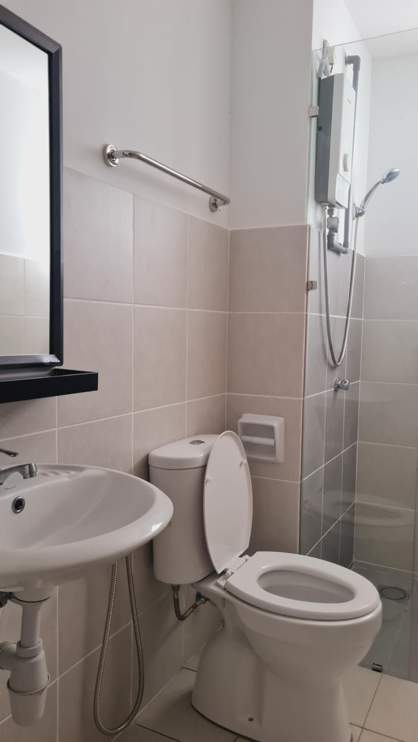 Alanis Suite KLIA 2Bedroom With Neflix photo 4