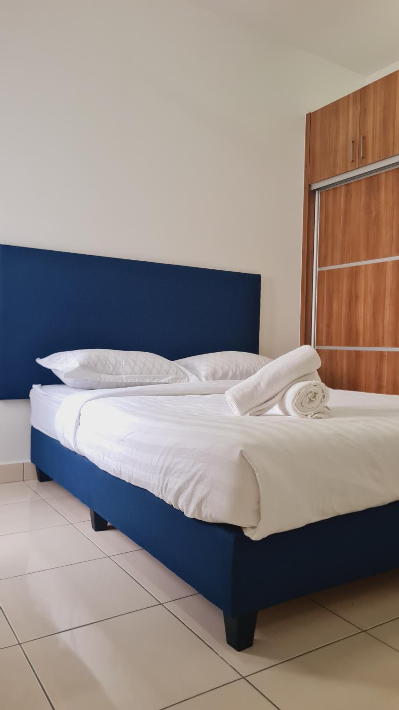 Alanis Suite KLIA 2Bedroom With Neflix photo 2