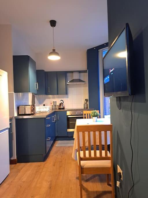 Lovely Apartment in the city center view 2
