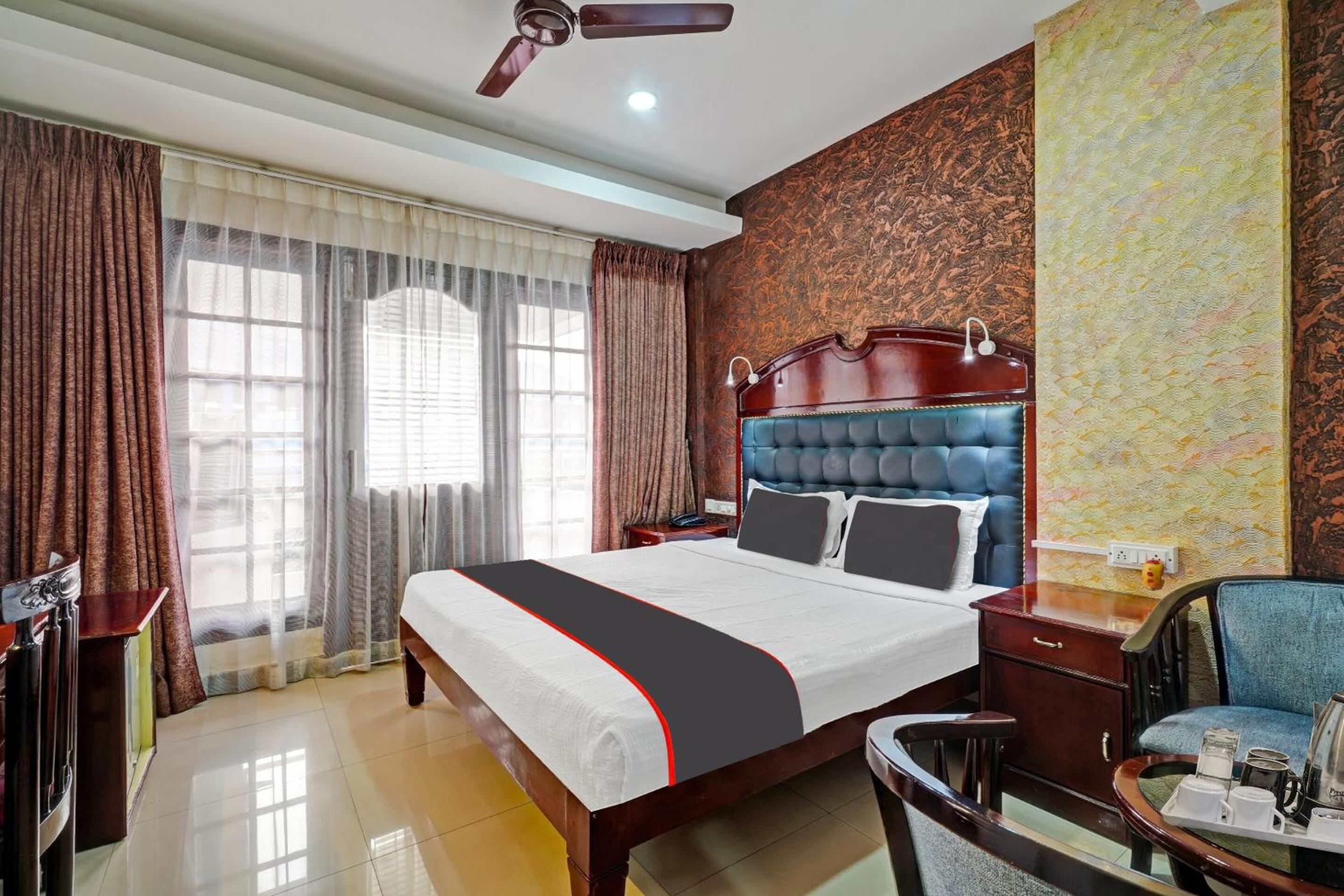 Collection O Chalakudy Hotels
