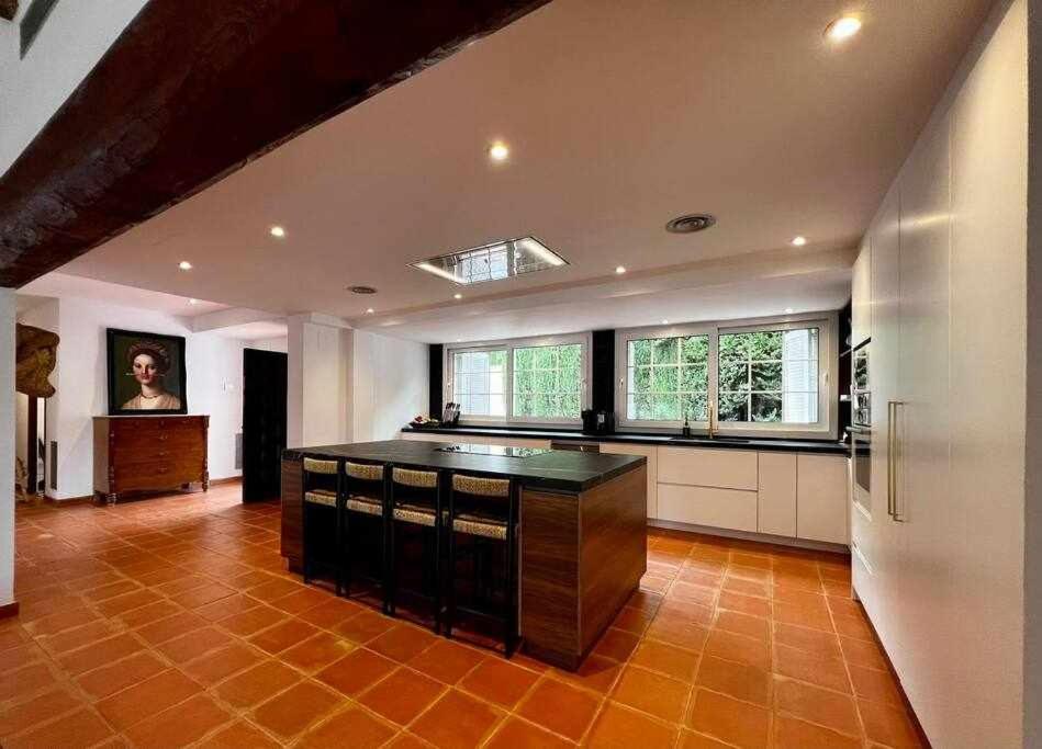 Villa en Calonge con Gran piscina