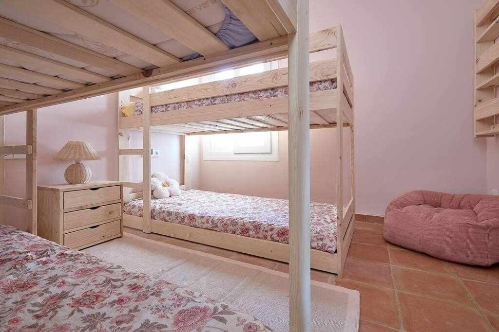 Villa en Calonge con Gran piscina