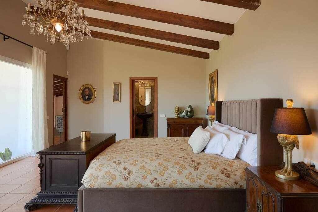 Villa en Calonge con Gran piscina