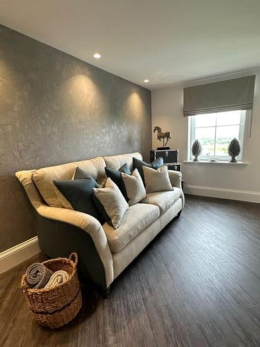 Suite Retreat Luxury Apartment