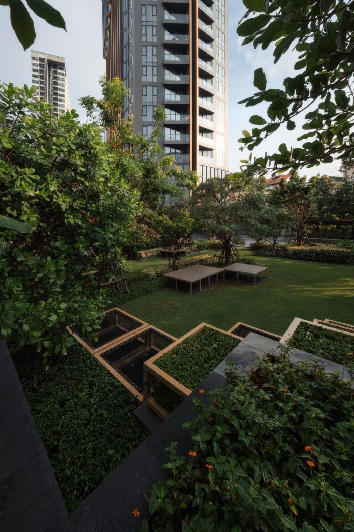 Edge Central Pattaya by JJJ