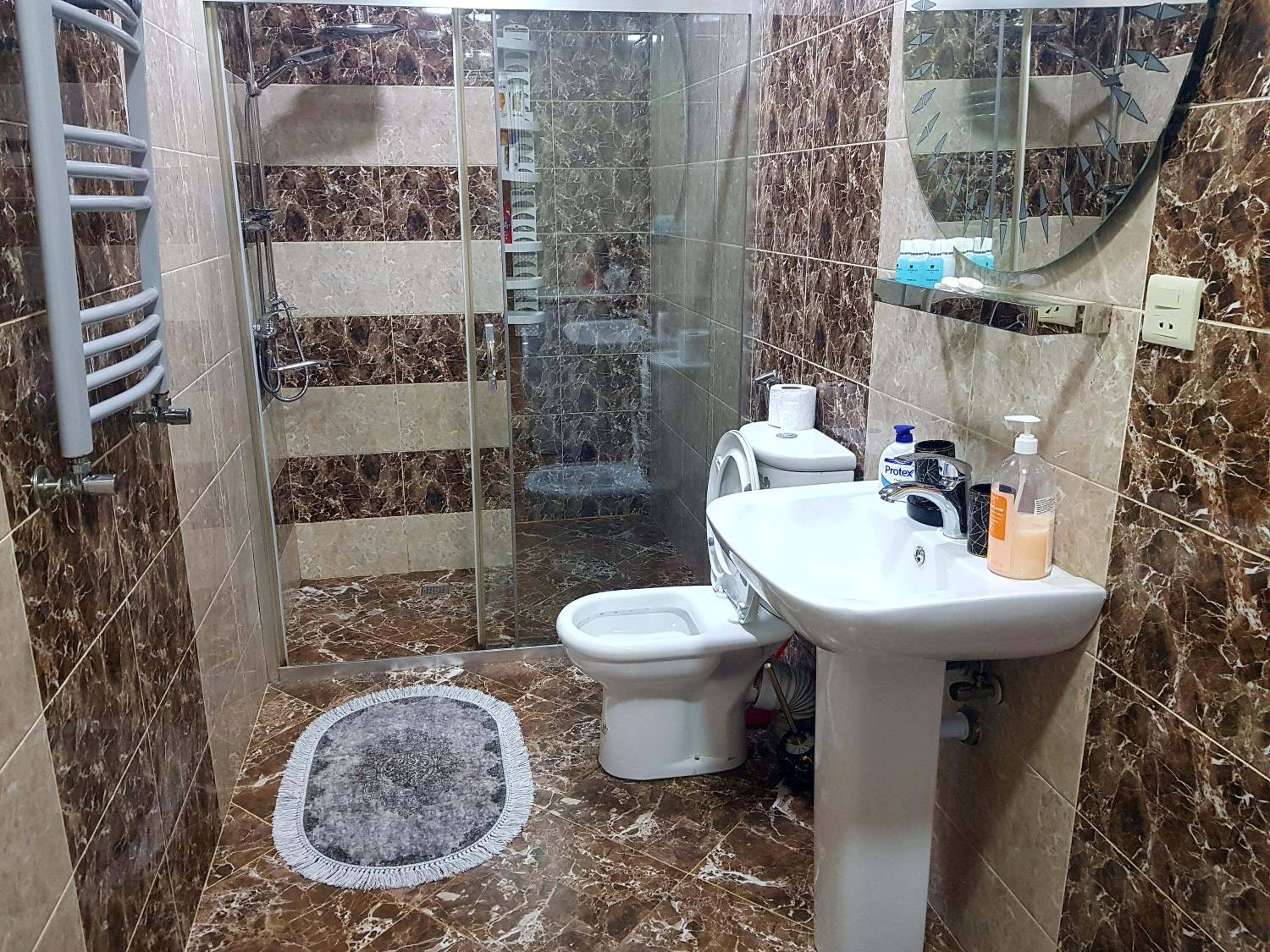 LUXOR Central Baku Apartmen on Nizami Street