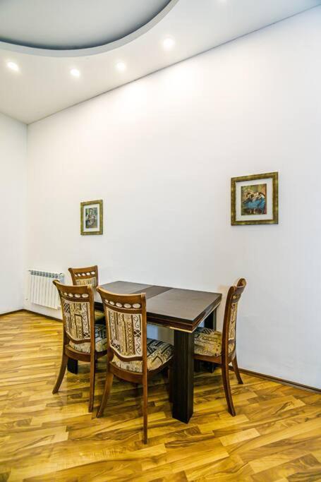 Apartment Sahil Lux