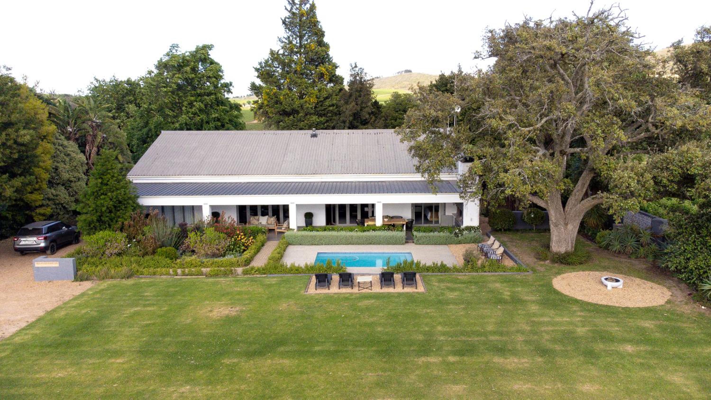 Hotel Fransmanskraal Accommodation - Luxury Stellenbosch Farm Villa