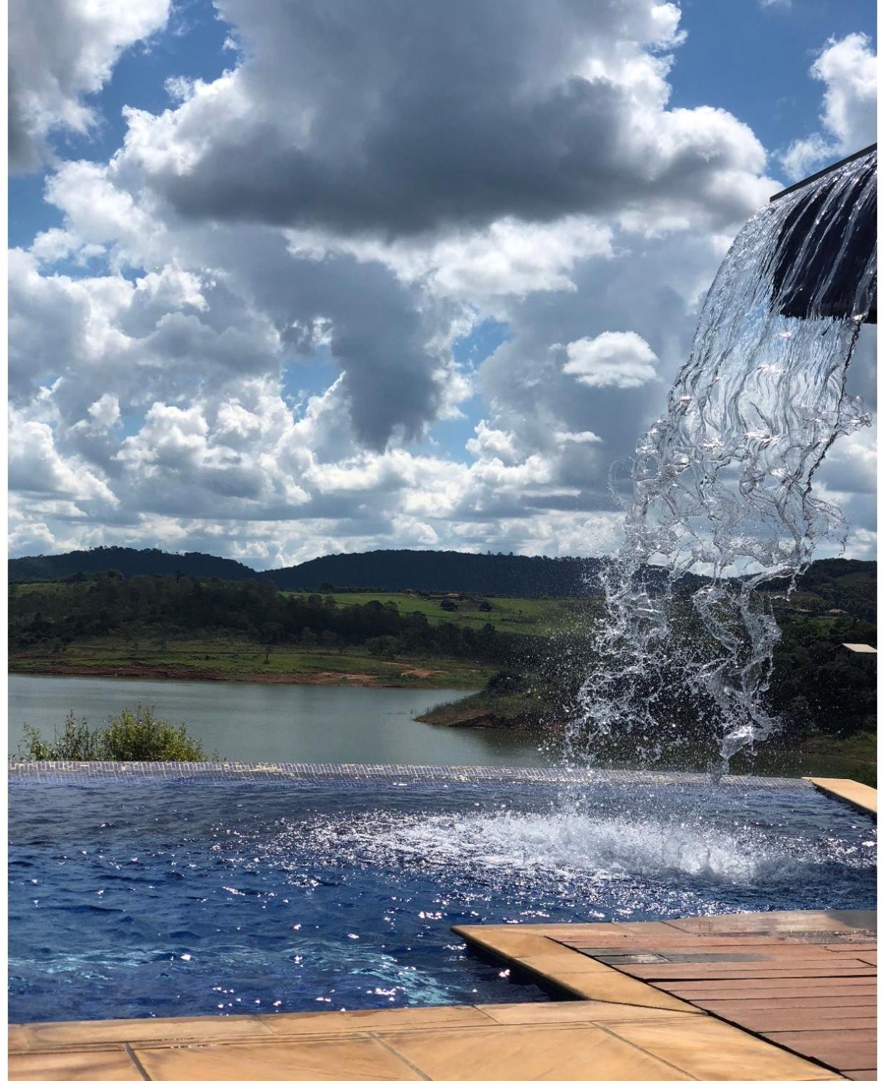 Casa na represa