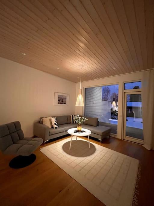 Cozy house nearby the services