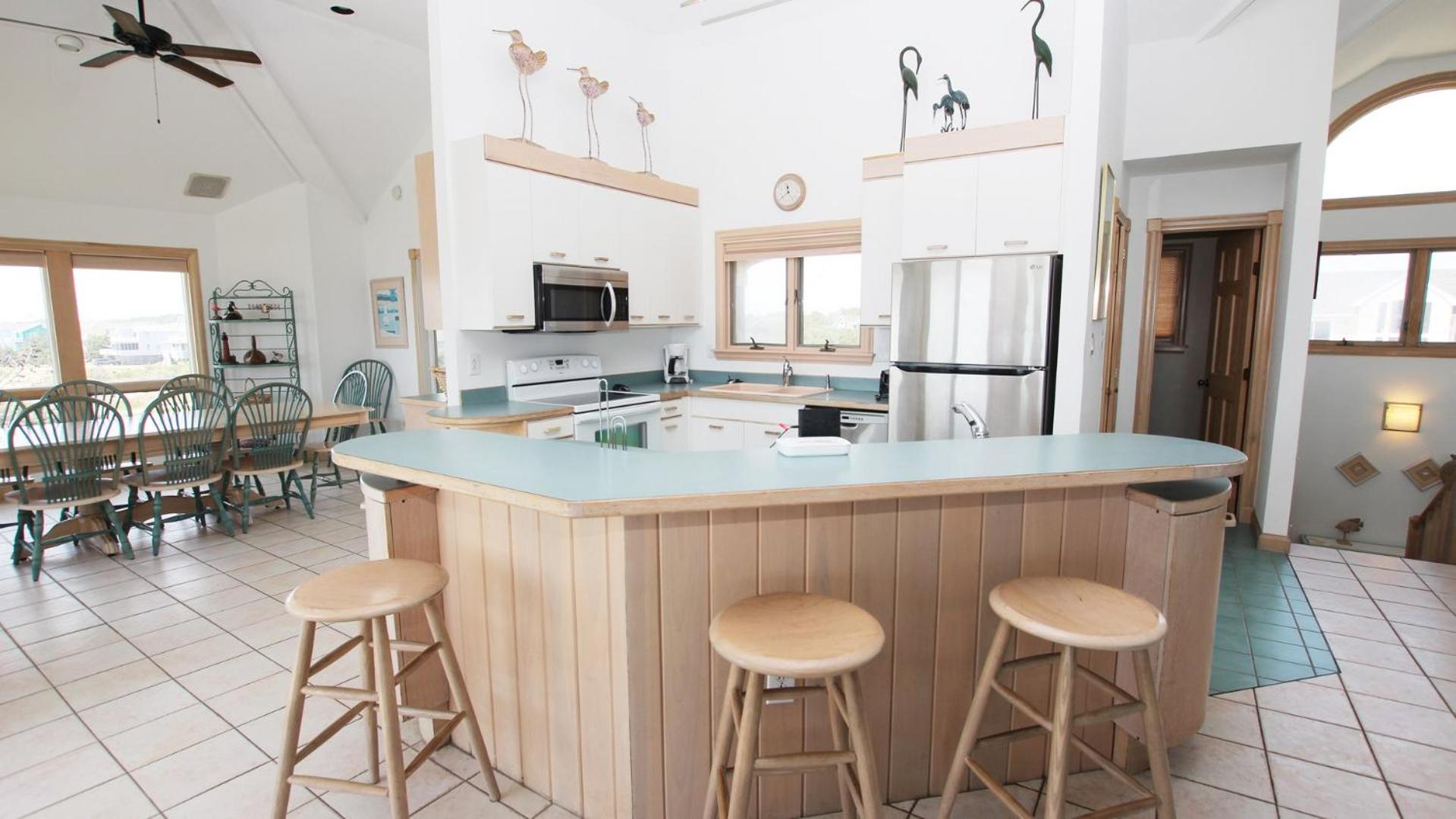 OCEANFRONT, Ocean Views, Private Beach Walkway! VOH31, Dream Winds view 5