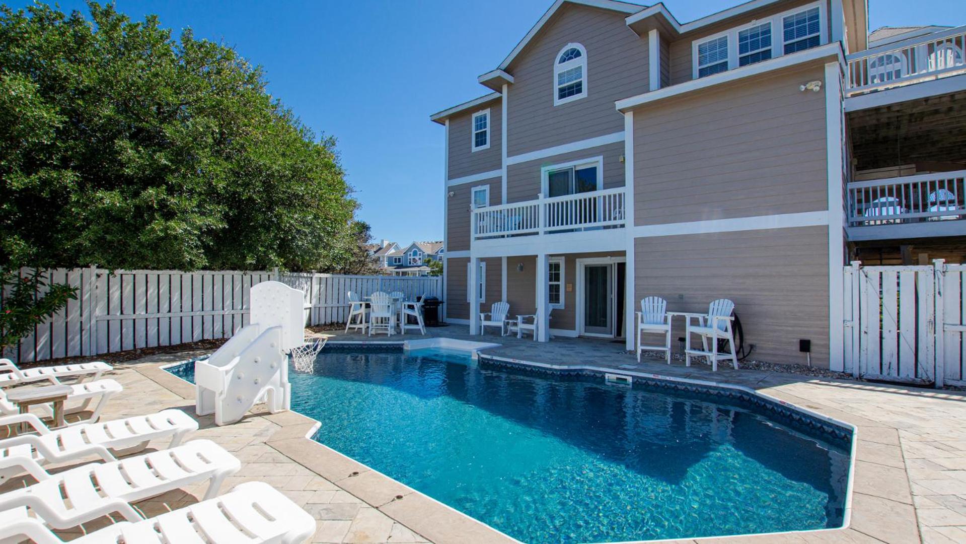 Semi-Oceanfront, 7 BRs, Priv Pool, Close to Beach, Rec Rm, VOH5, Royal Palms view 2