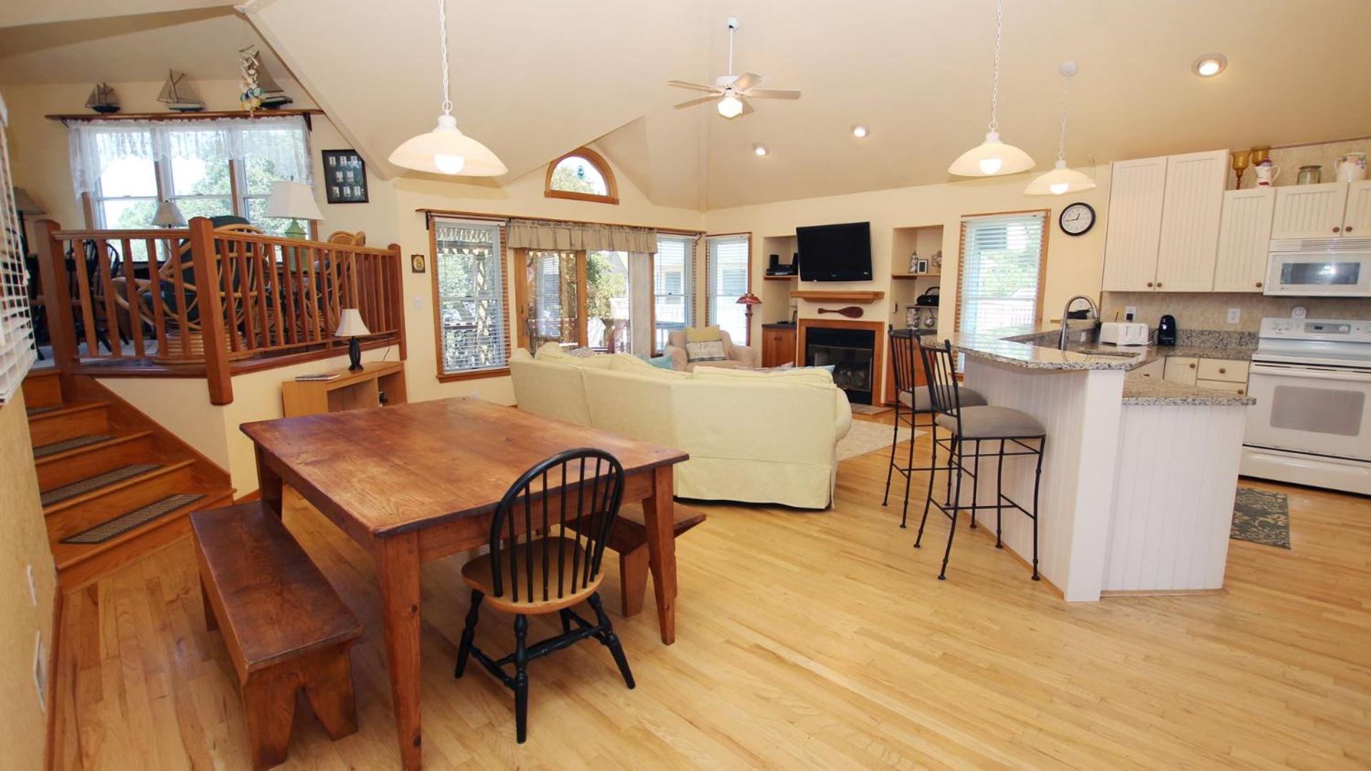 Soundside, Sun Room, Yard, Community Amenities, VOH39, Her Hopes and Dreams view 5