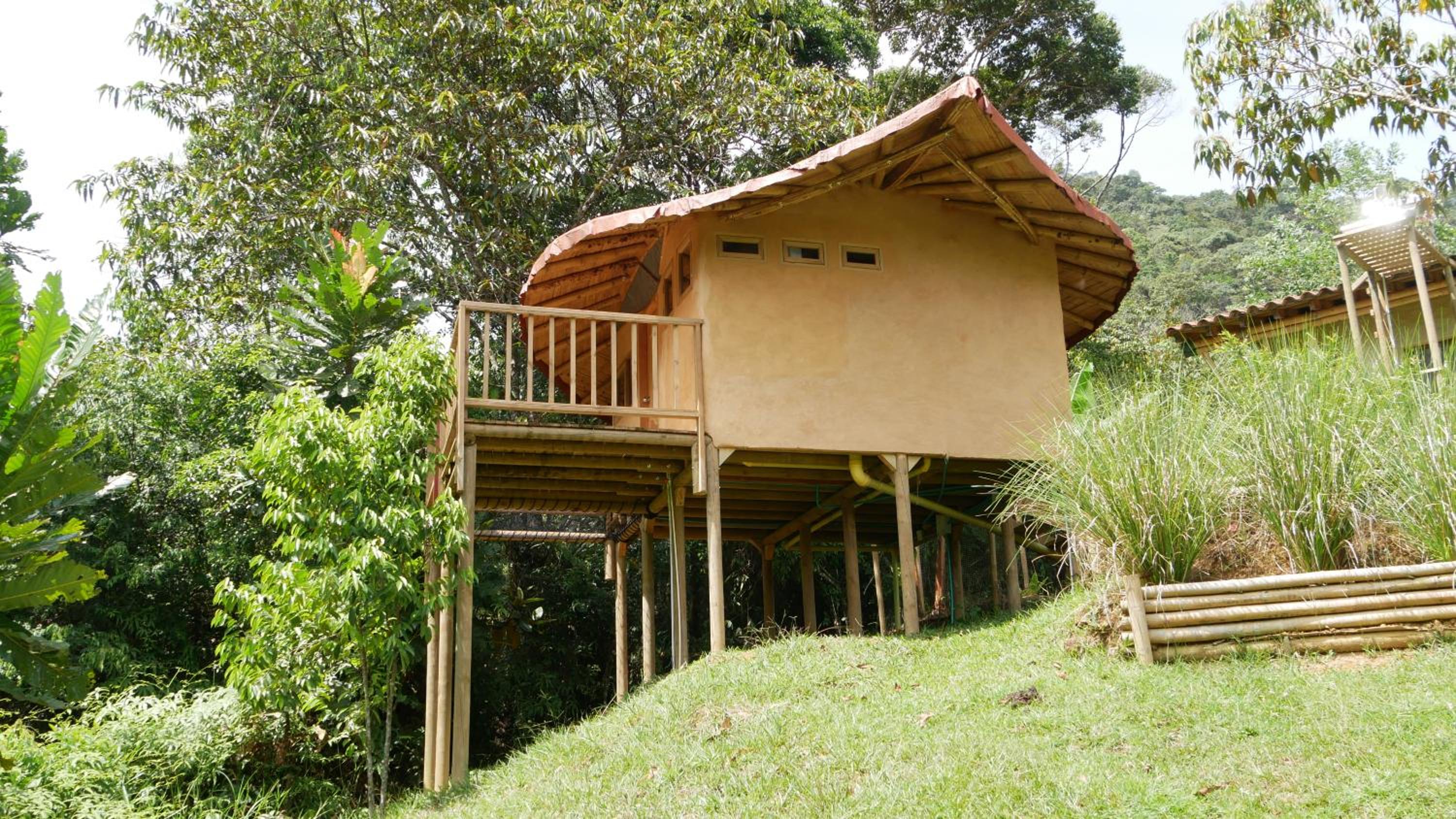 La Perla Negra Eco-Lodge & Hostel