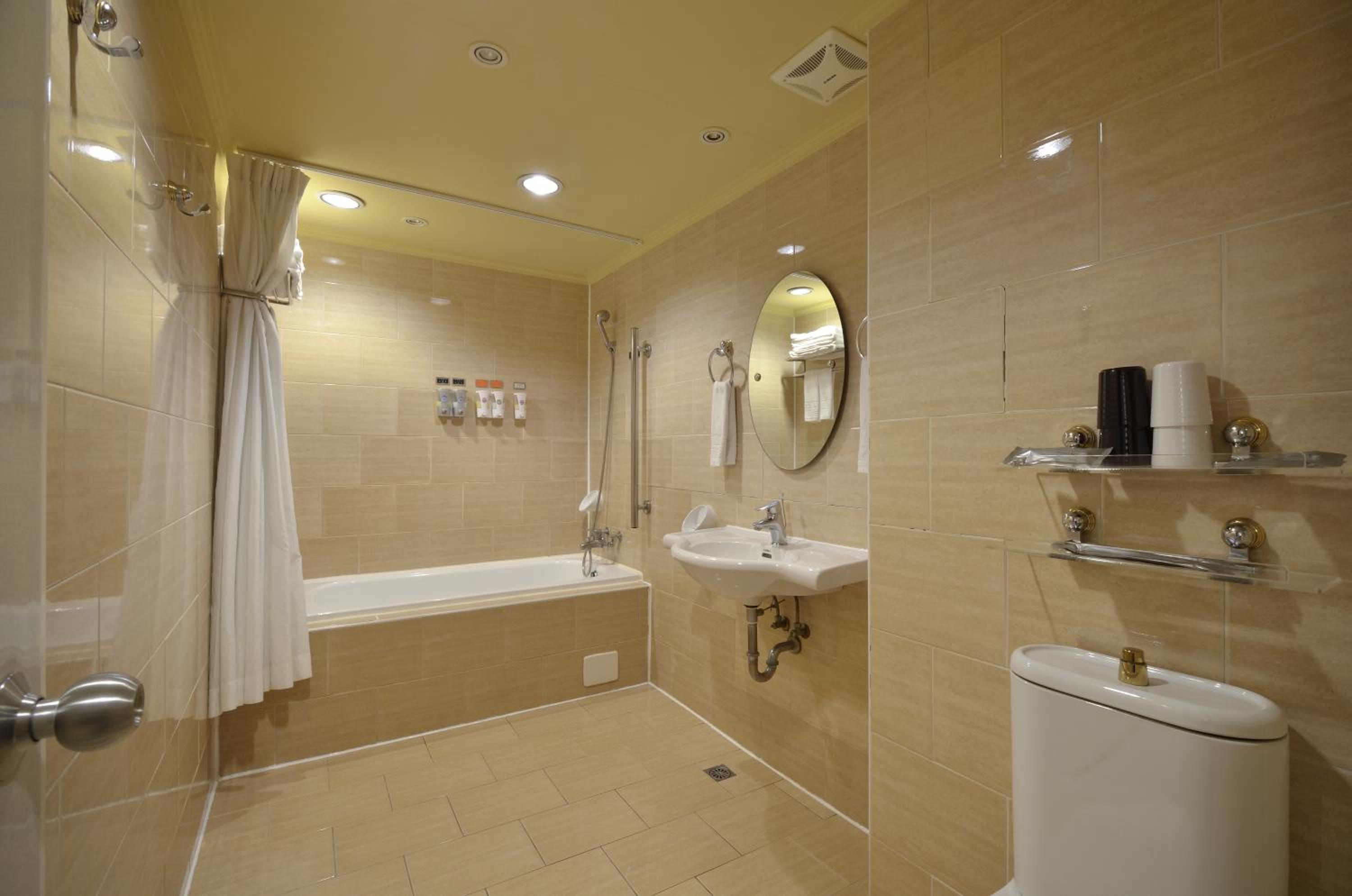 Goodness Hotel