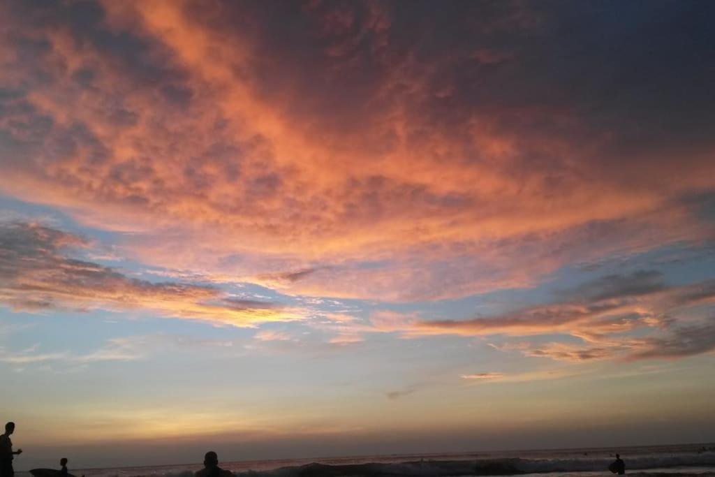 Beachwalk playa Avellanas