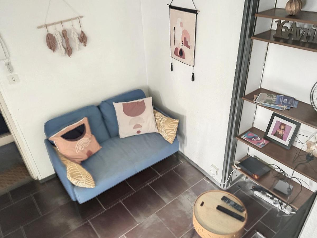 Petit T2 duplex centre Orléans au calme