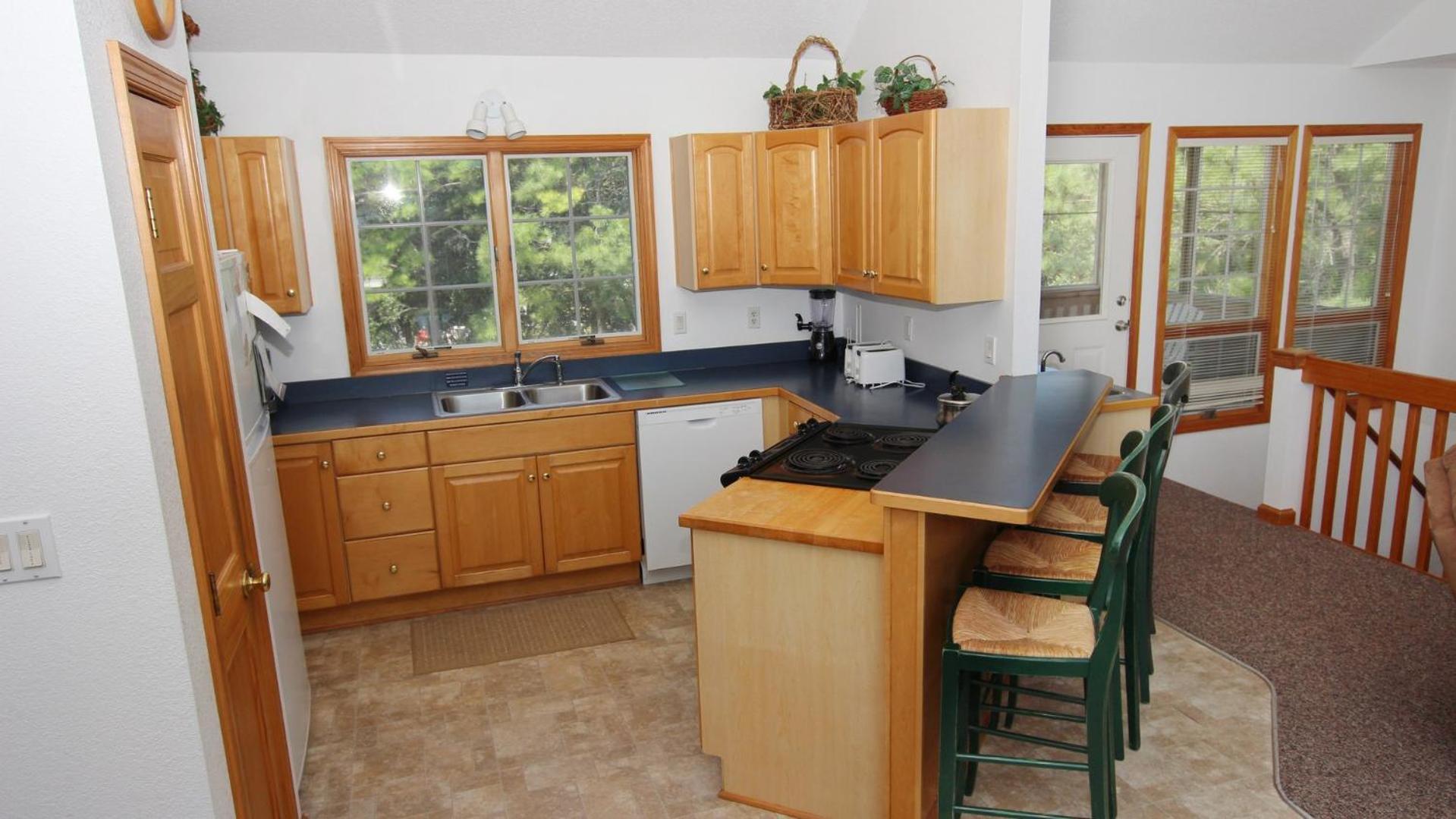 Oceanside, Private Pool, Hot Tub, Pool Table, Dogs Welcome, WC1084, Oaks Beach Oasis view 2