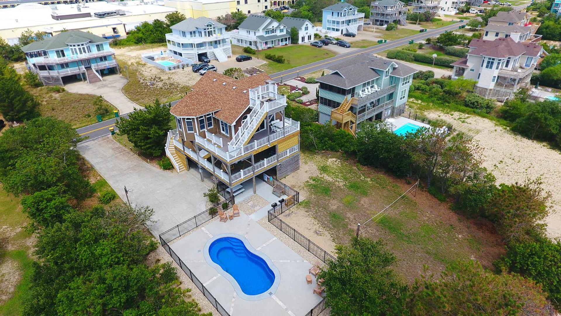 Oceanside, Pool, Poolside Bar, Sun Decks, WC803, Believing is Sea-ing view 4