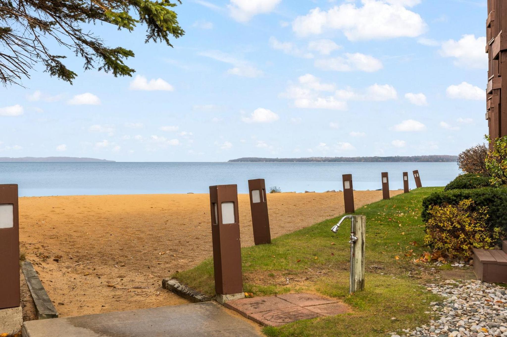 Beachside 102 with Direct Access to the Beach and Pool and Hot Tub view 4