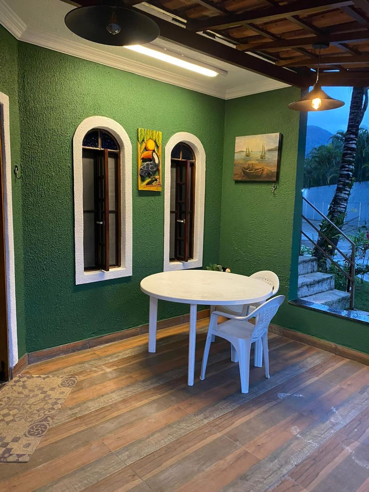 Casa maranduba para 8 pessoas