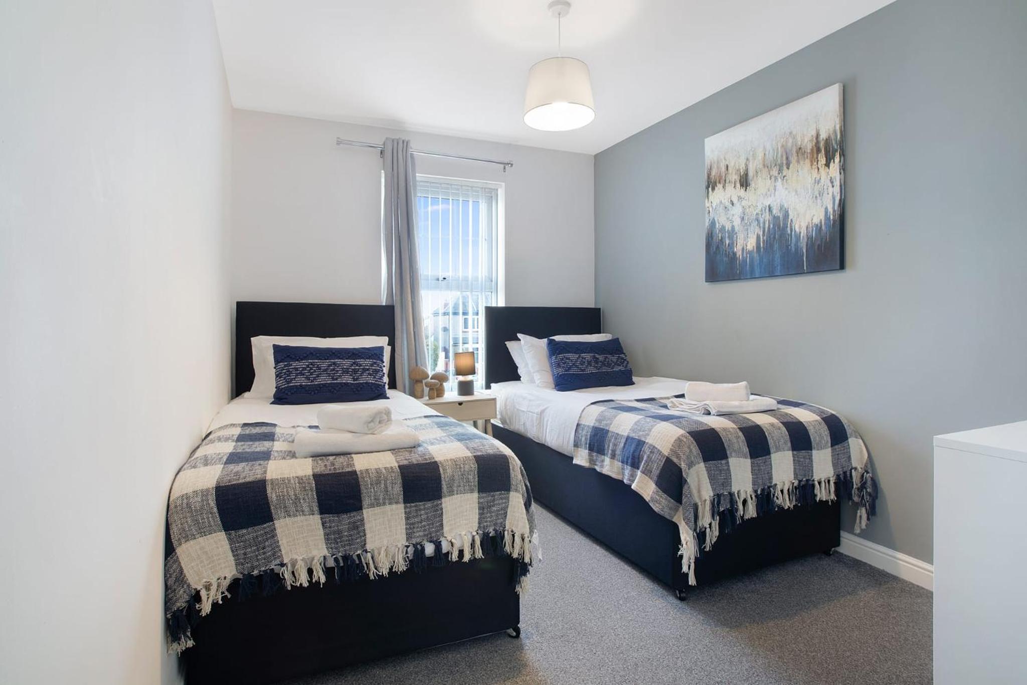 Charming 3 Bedroom House in Hartlepool, Sleeps 5