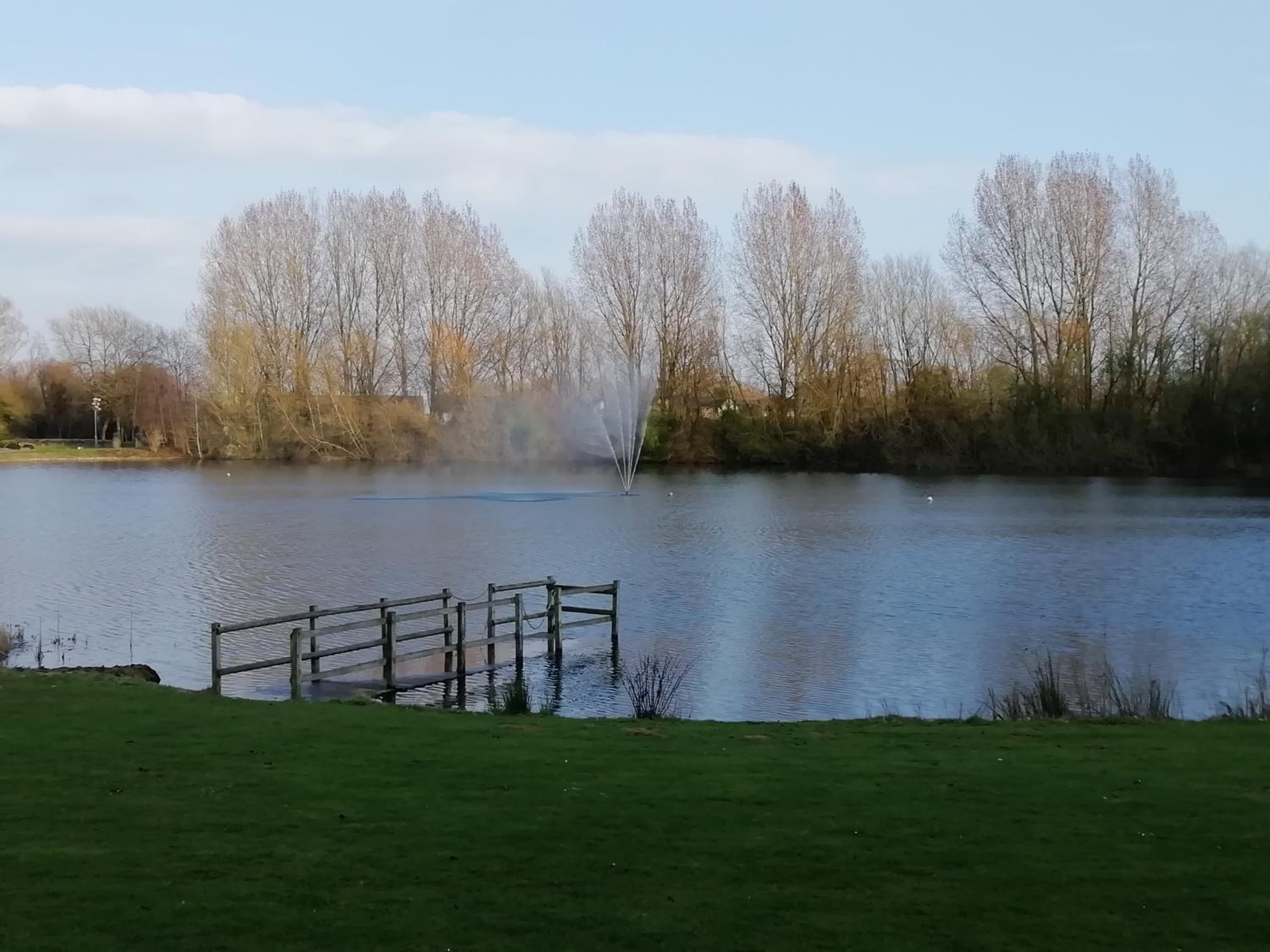 Lovely Lakeside lodge for families and friends view 3
