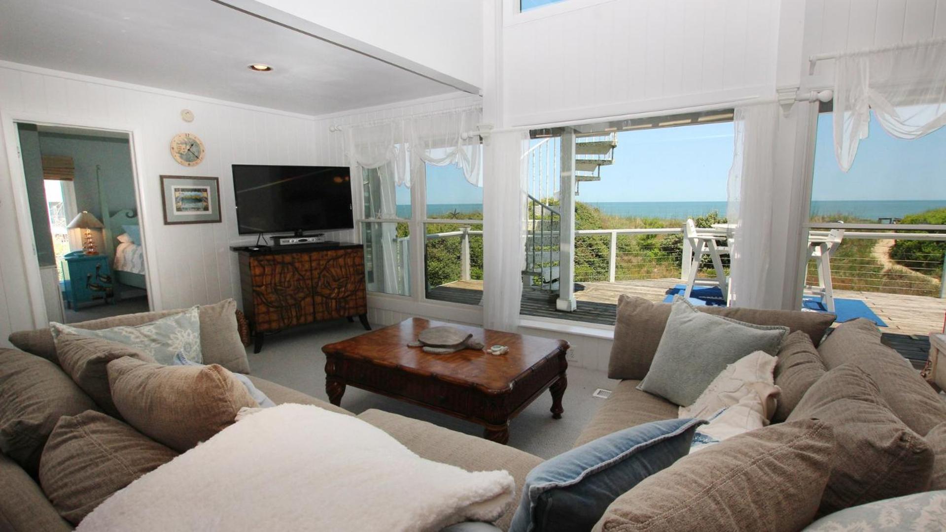 OCEANFRONT, Private Pool, Ocean Views, Beach Walkway, Hot Tub, WL1035, PiraSea view 5