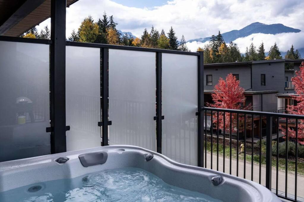 Bluebird Daze by Revelstoke Vacations