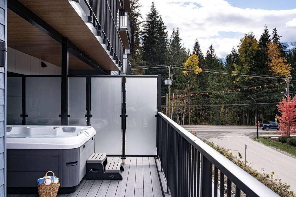 Bluebird Daze by Revelstoke Vacations