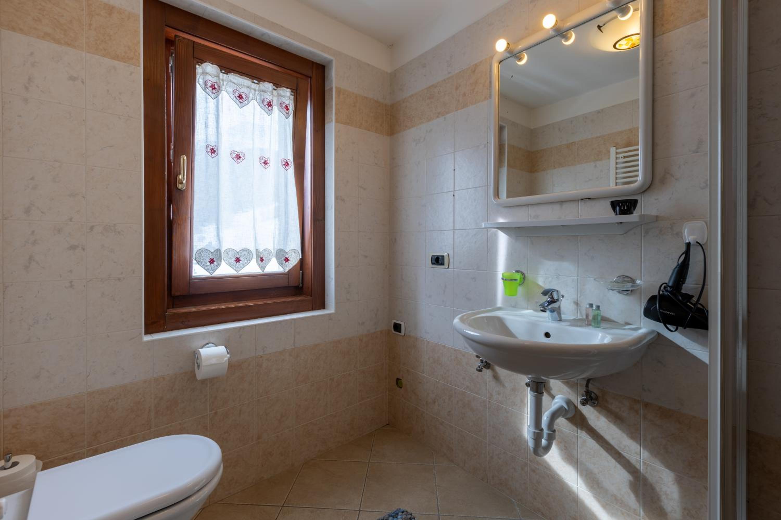 Fior d'Alpe Apartment