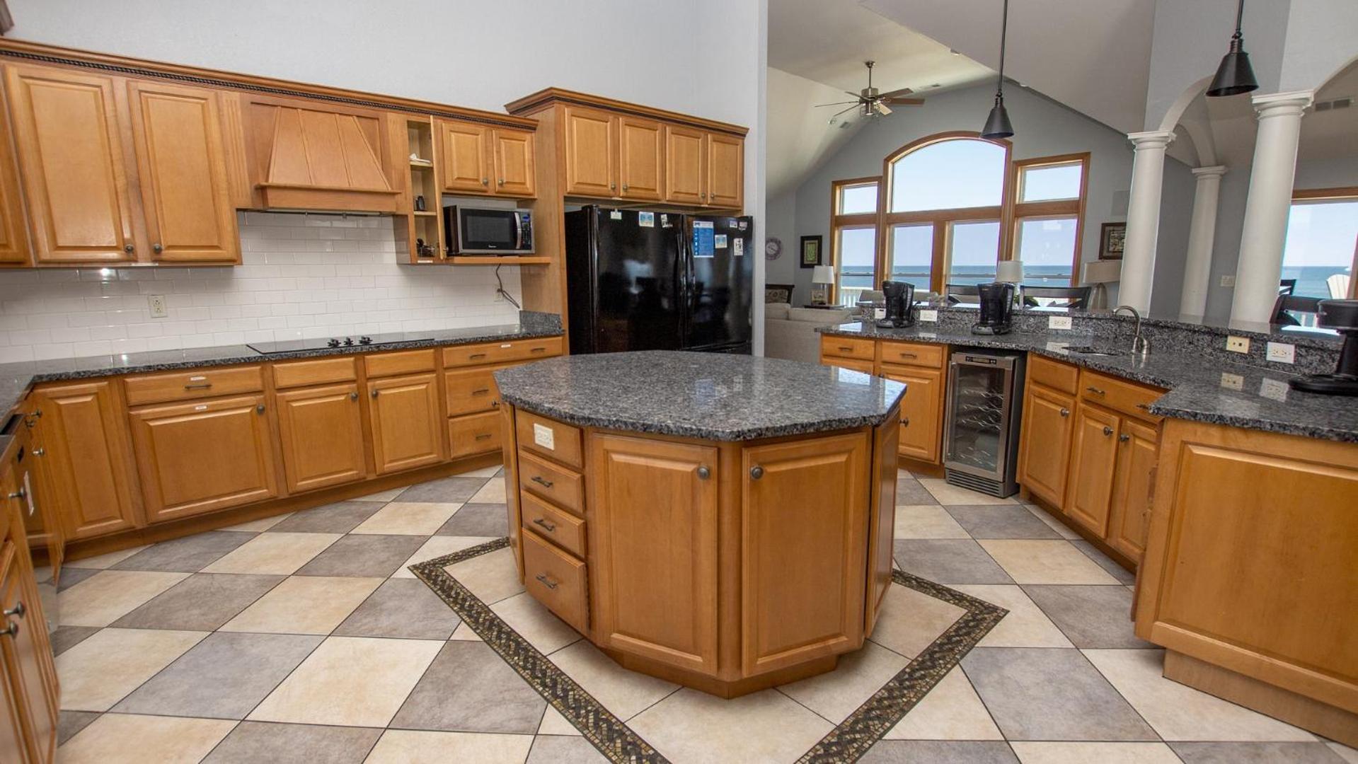 OCEANFRONT, 12 BRs, Priv Pool, Pool Table, ELEV, OCean Views, Theater Rm, WL853, Out of Office OBX view 4