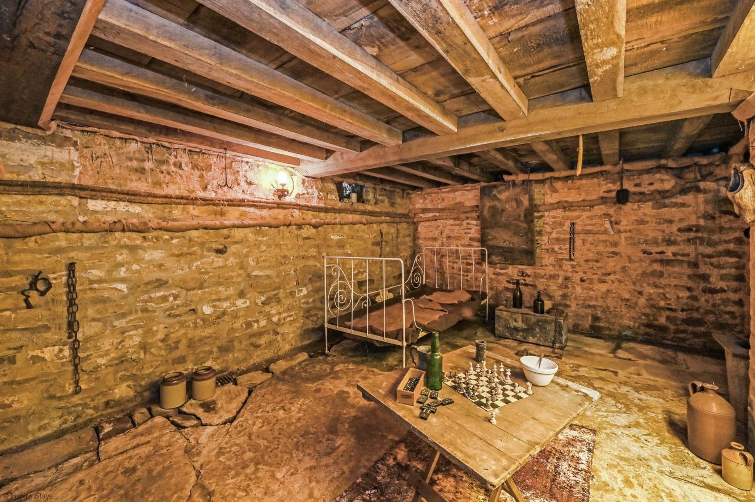 Photo 19