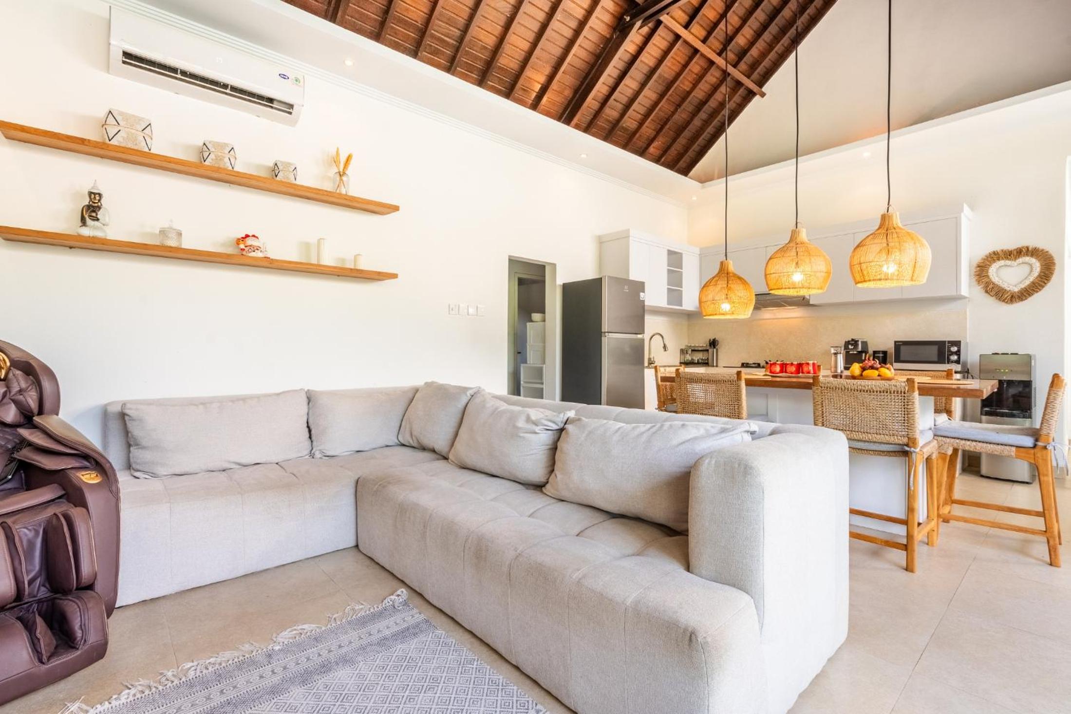 Jungle Amaranth Villa Canggu - Exclusive 3BR Retreat with Pool, Modern Amenities and Top Location view 4