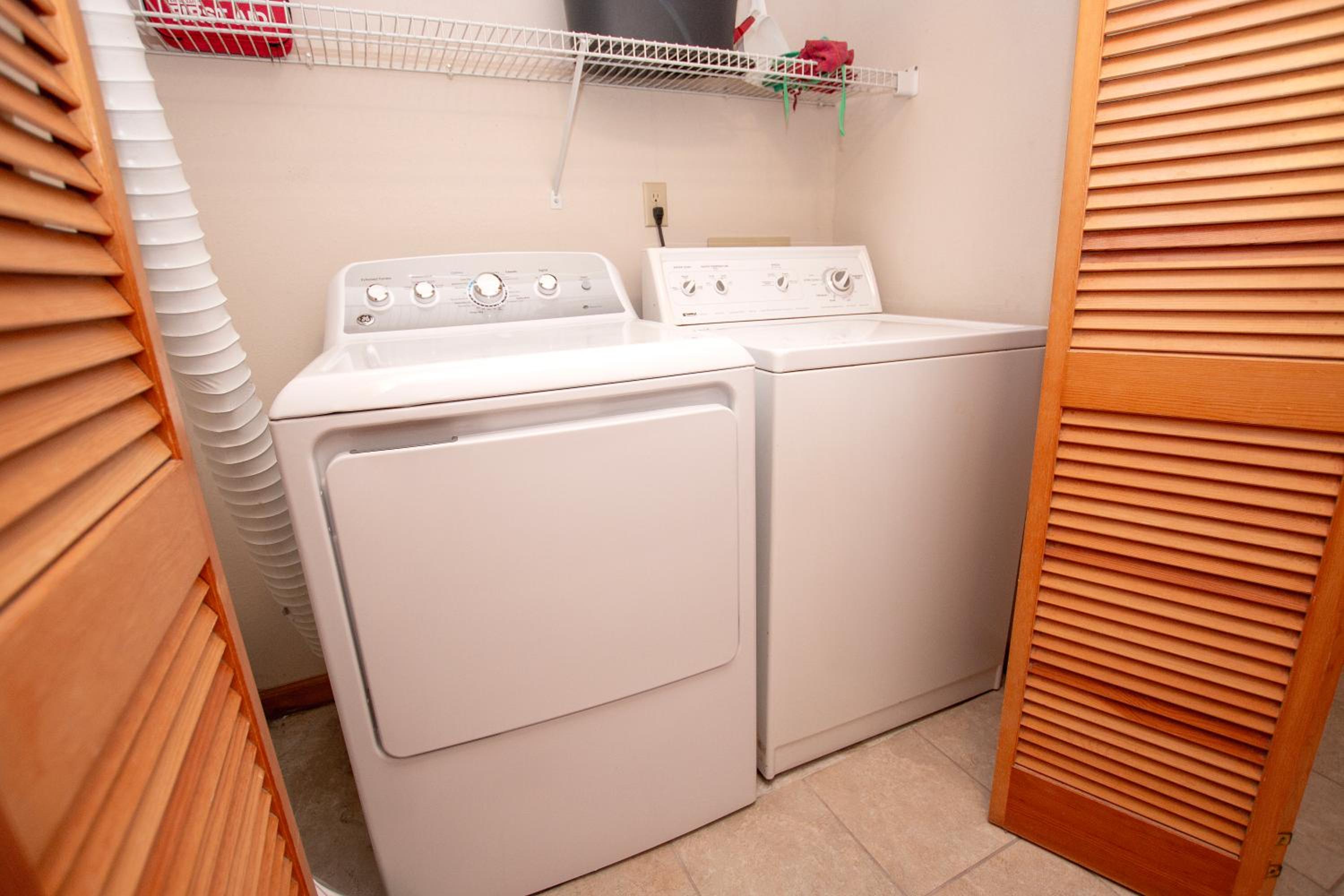 Oceanside, Private Pool, Hot Tub, Close to Beach, WW874, Whalecome Aboard view 4