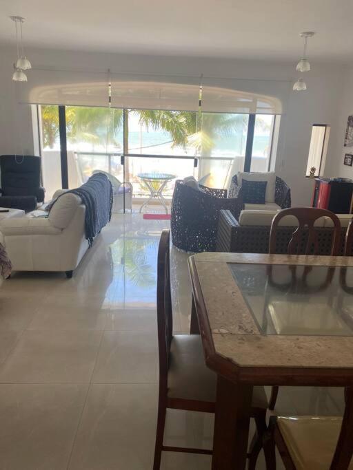 Apto Pé Na Areia - Praia das Astúrias Guarujá-SP