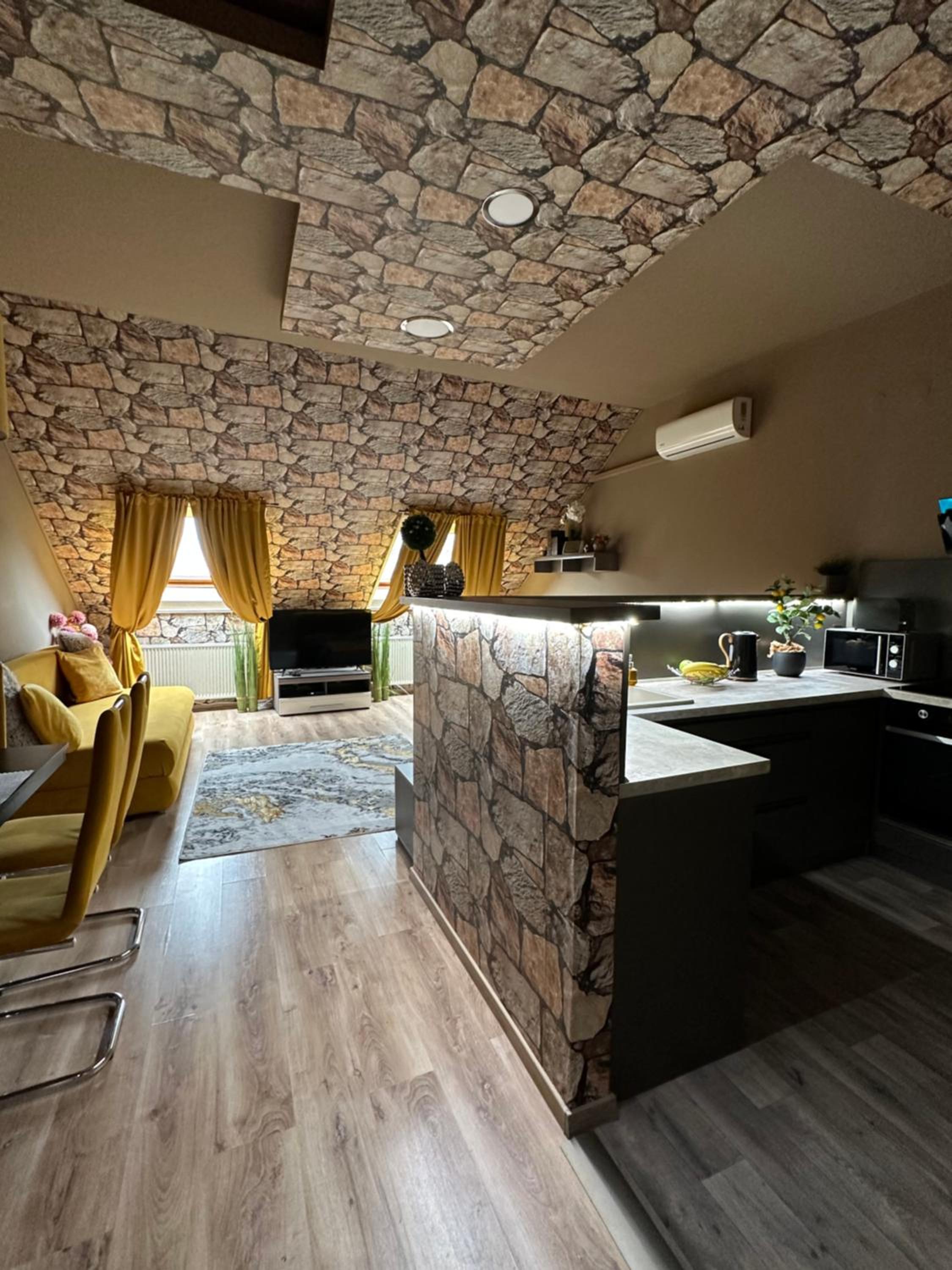 Gold Downtown Apartman