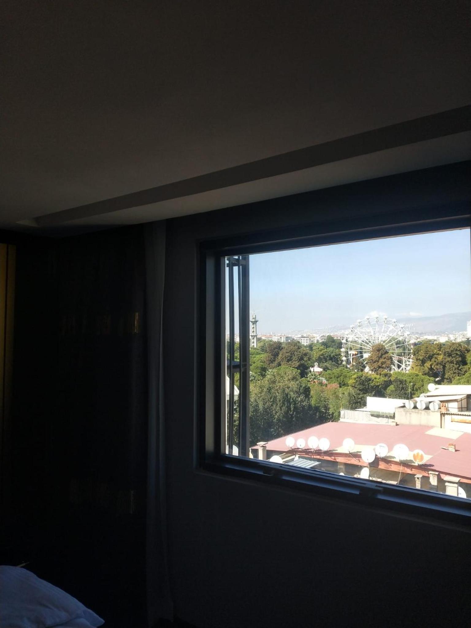 KY Continental Apartments view 5