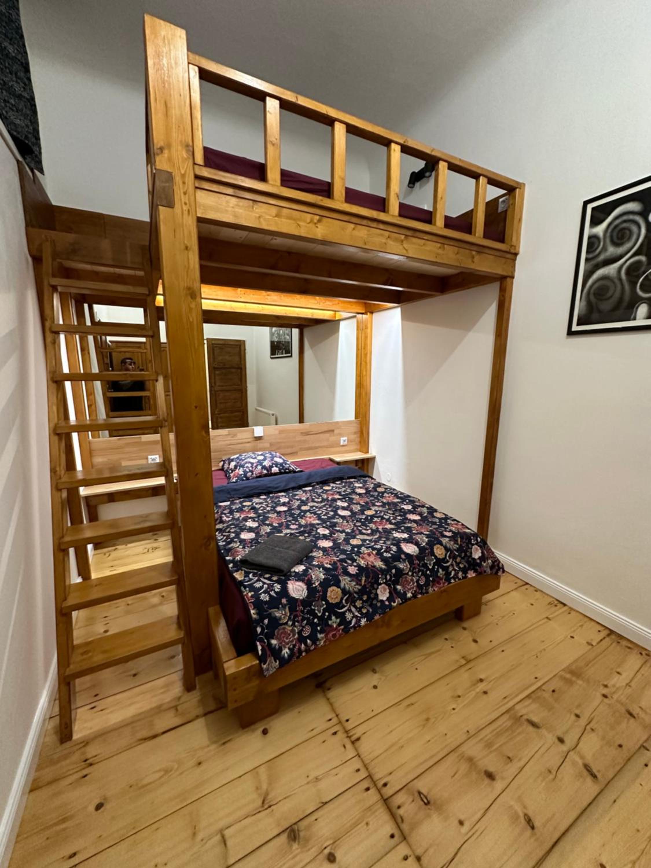 Cozy New Loft Apartment