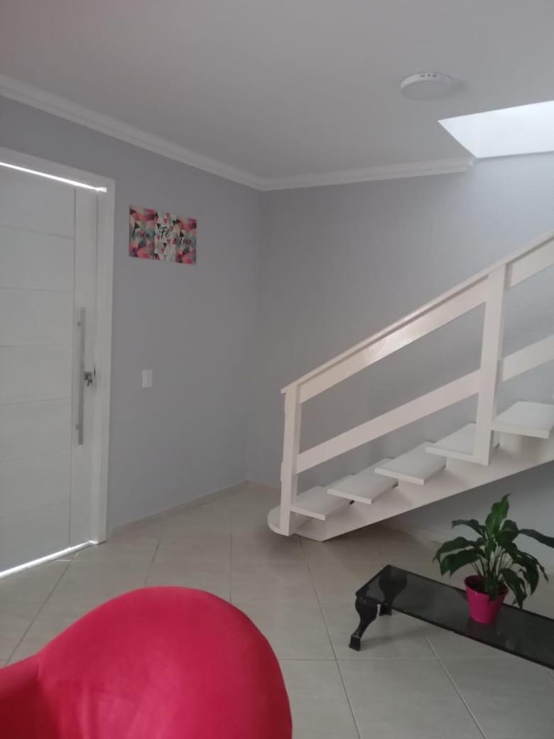 Casa com piscina Ingleses 0169