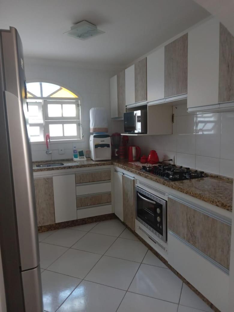Casa com piscina Ingleses 0169