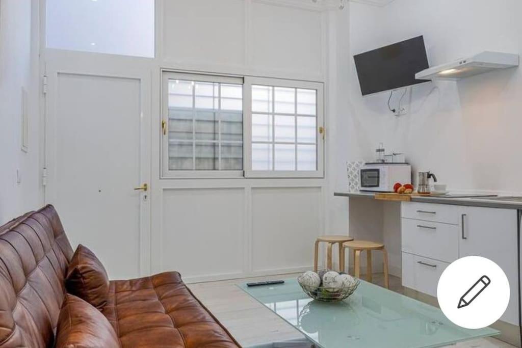 Fernando IV 29A photo 5