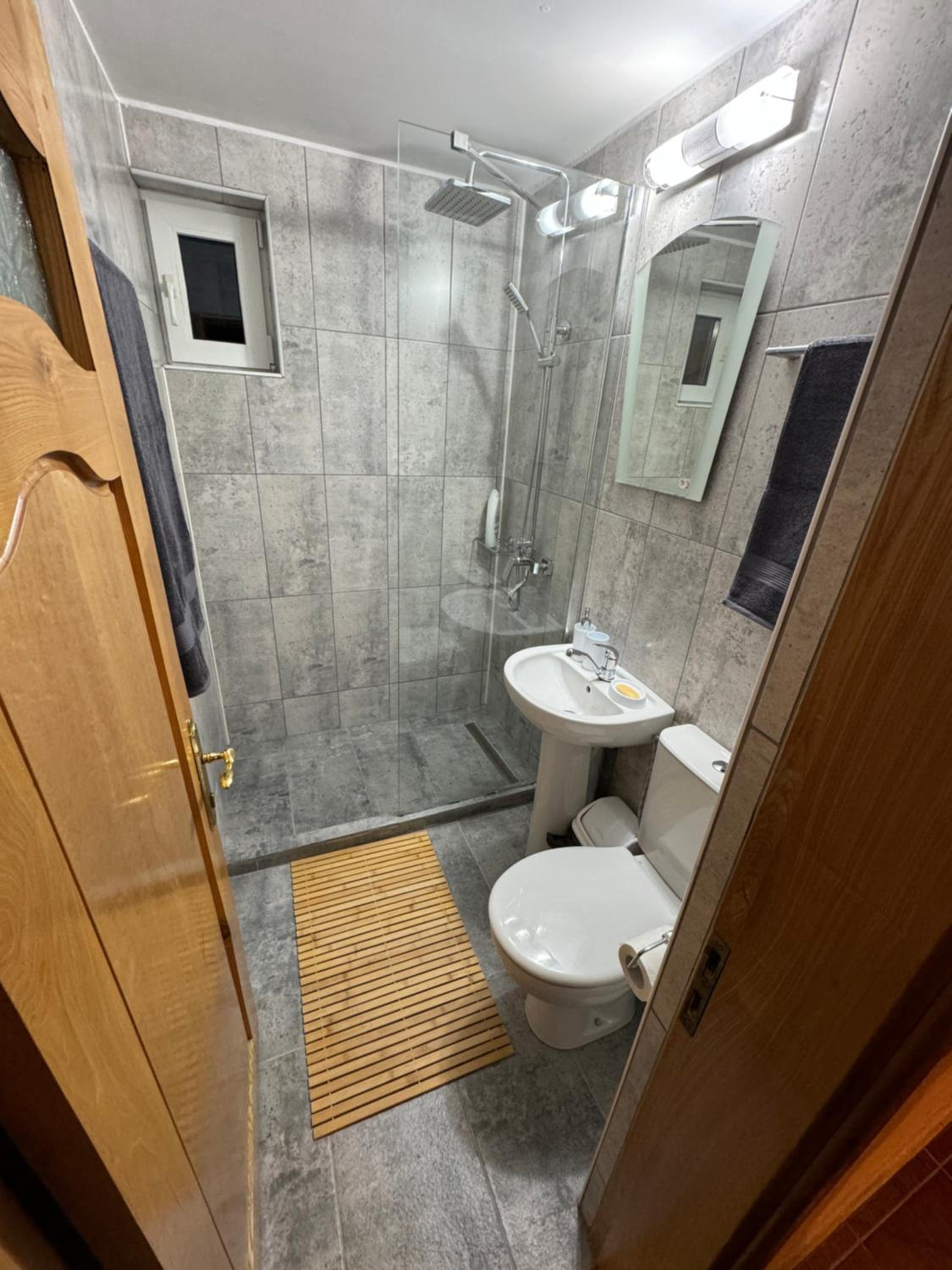Cabana AlexMid