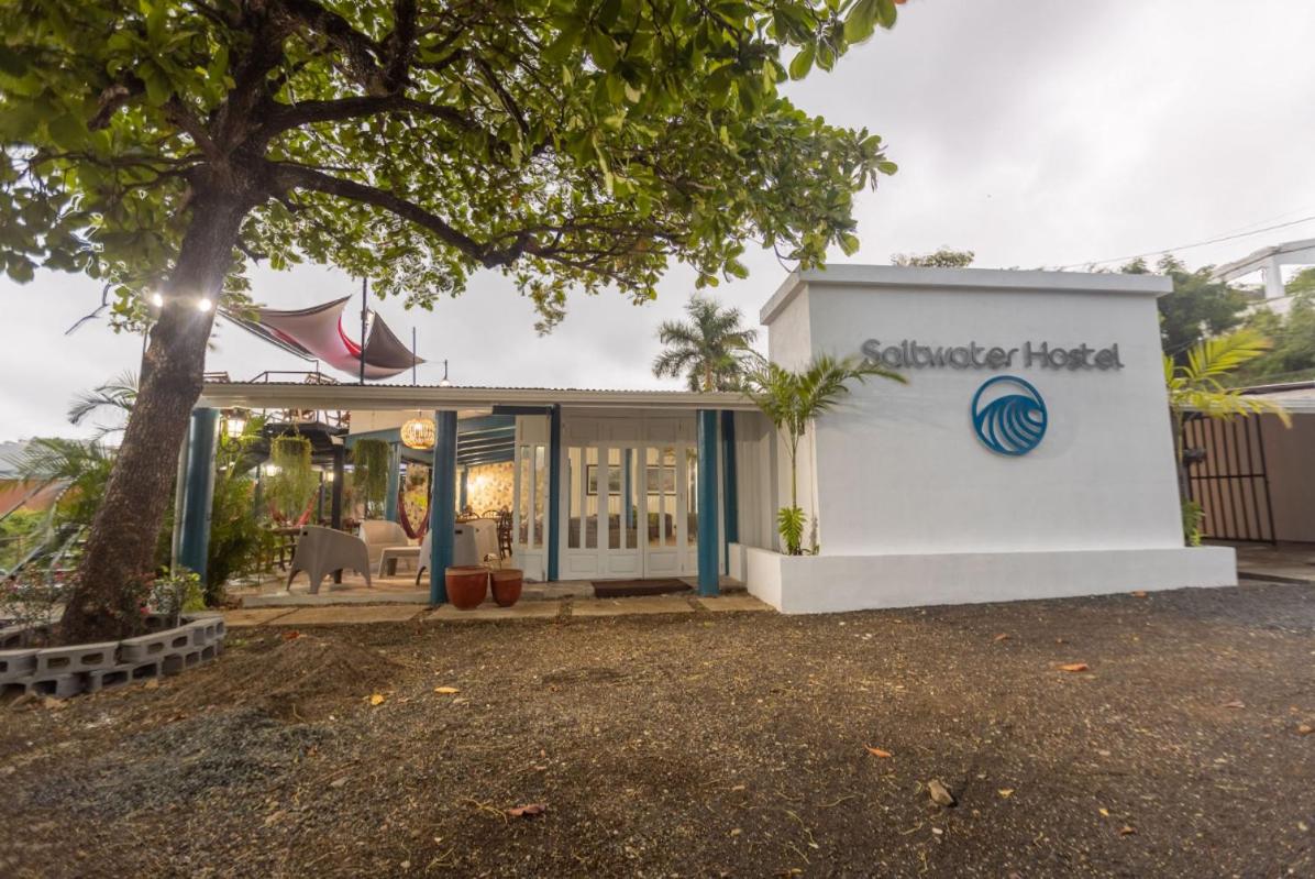 Hostel SaltWater