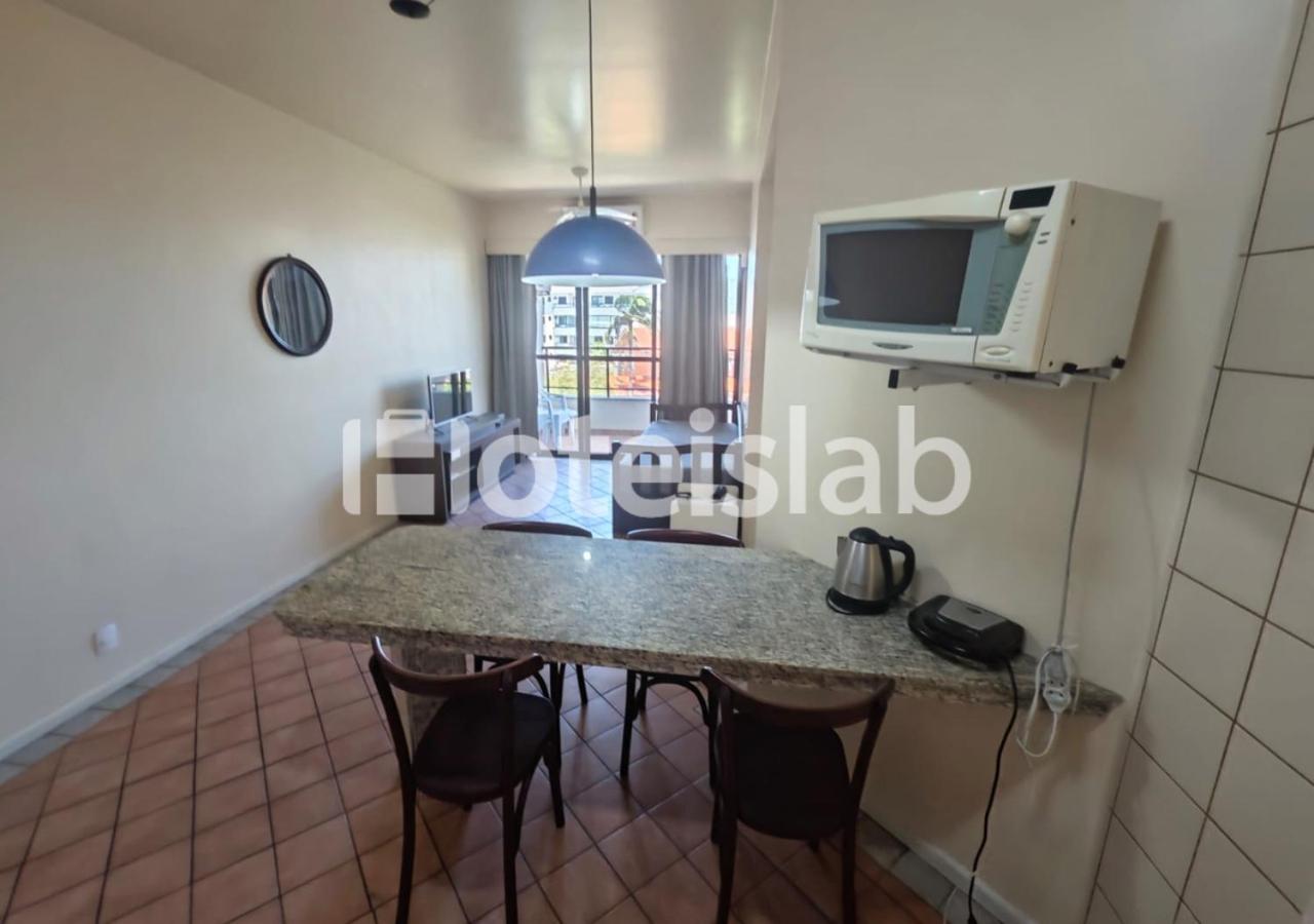 C163 Apto de um quarto com vista para o mar