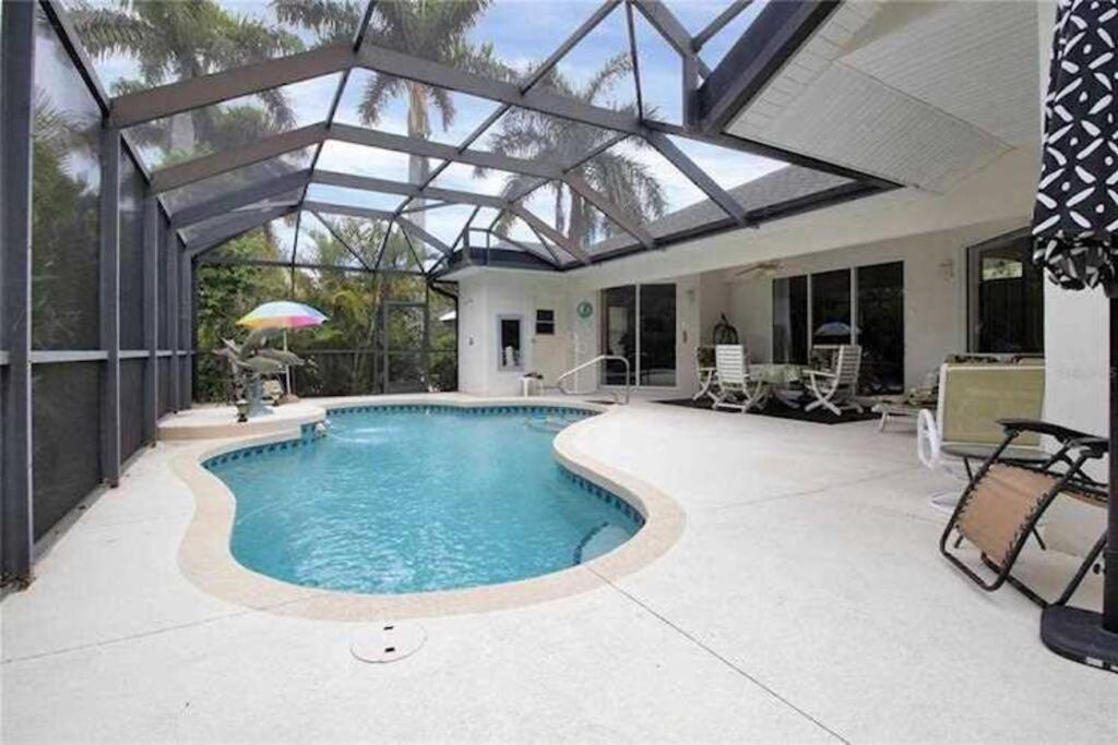 Florida Beach Home /Pool - Walk To The Beach view 4