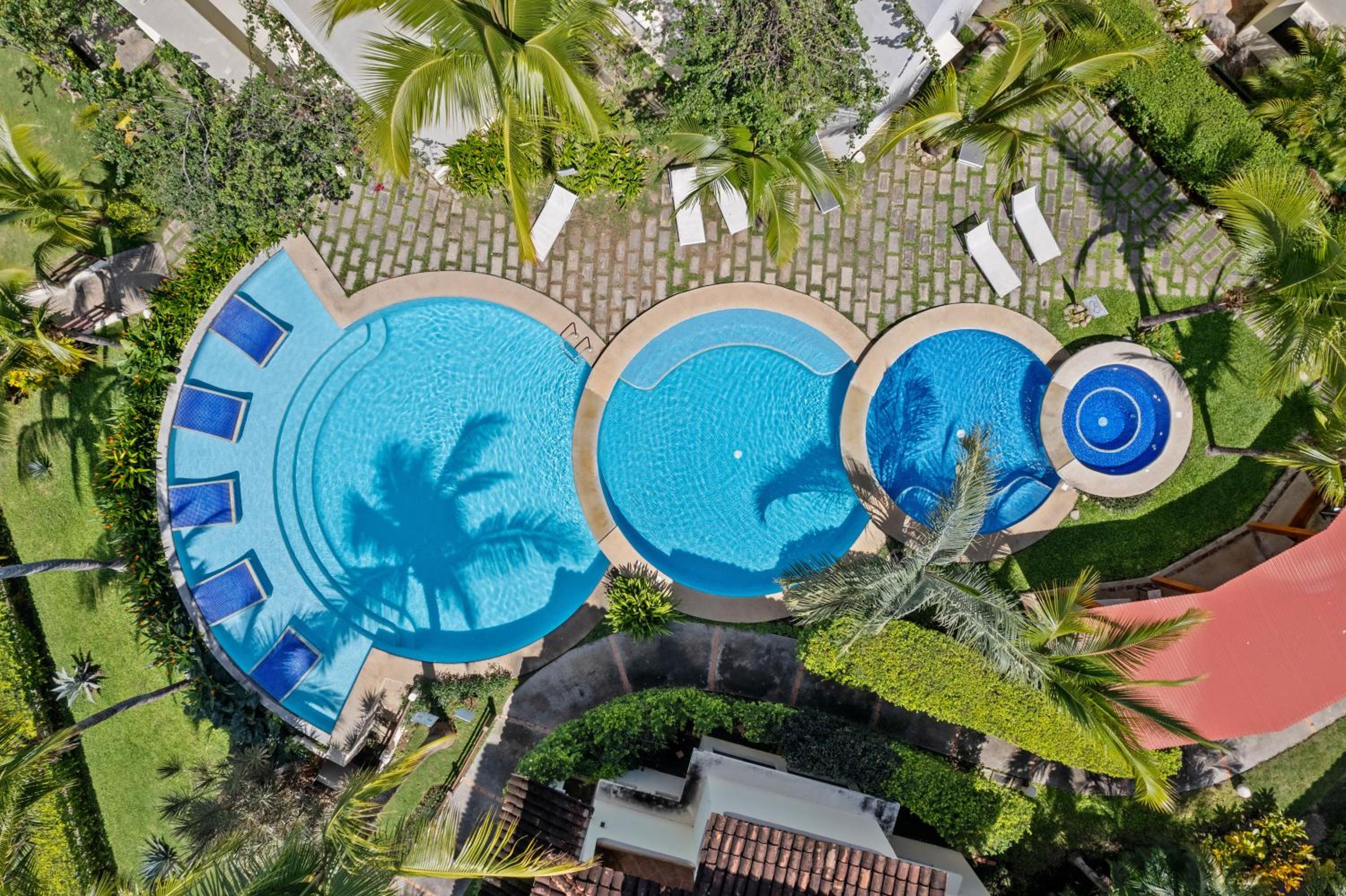 Beautiful beach front entire condo